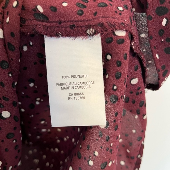 Reitmans Women's Burgundy Dot Top size XS - Picture 3 of 5